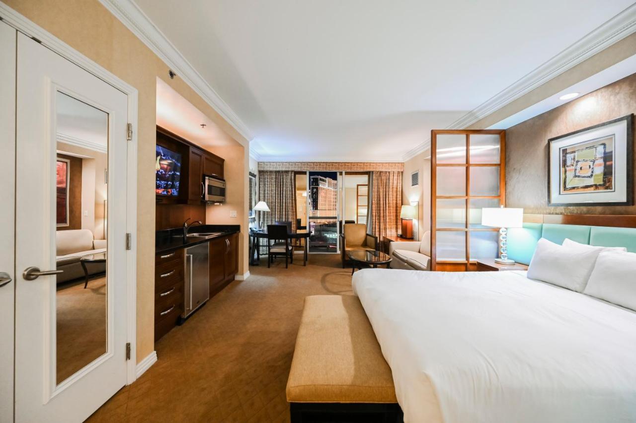 Mgm Signature Towers, Balcony Suite, Strip View - No Resort Fees! Лас Вегас Екстериор снимка
